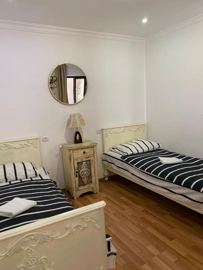 Guest House Kipiani Tbilisi Eksteriør bilde